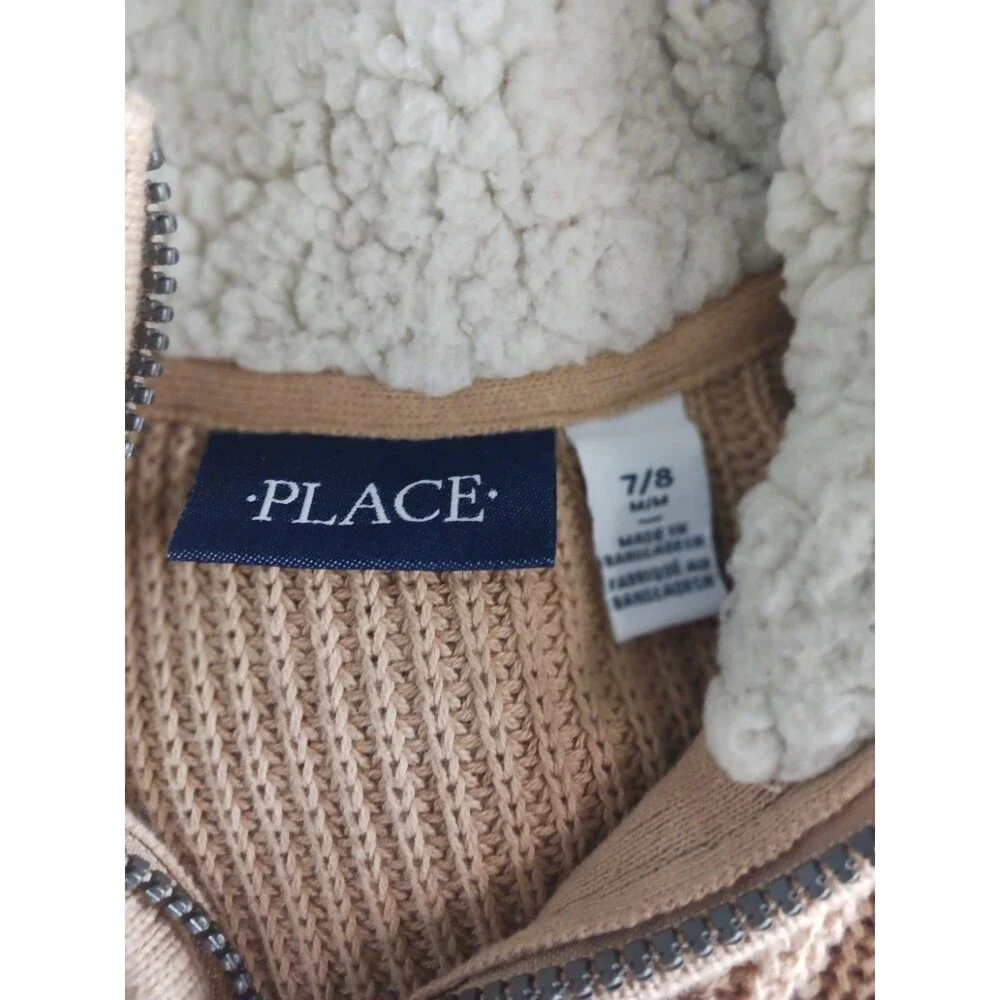The Childrens Place  Boys Size Medium (7/8) Pullover 1/4 Zip Sweater Fur Collar